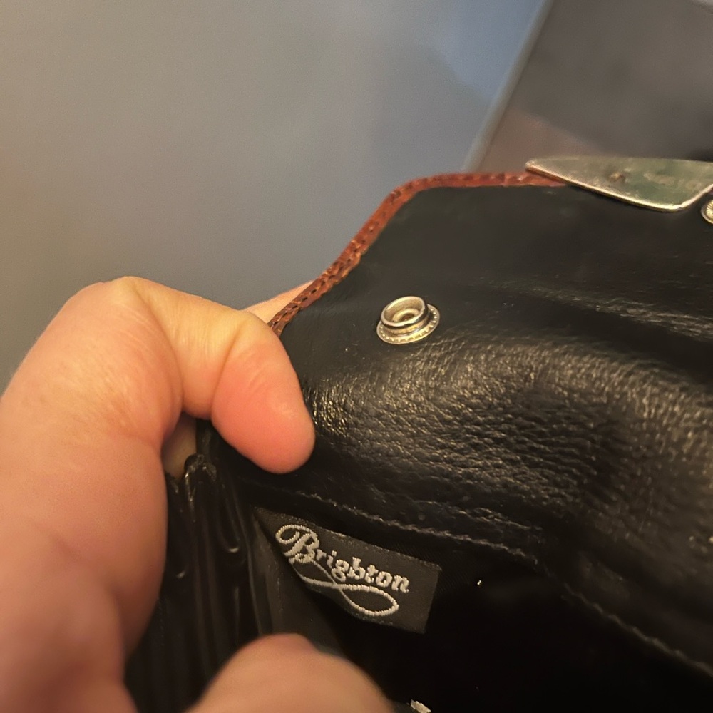 Brighton Wallet - Picture 8 of 8